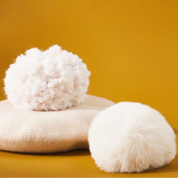 NWT - Anthropologie Pick-A-Pom Wool Blend Beret Base w/Tufted Yellow Pom - Picture 5 of 5